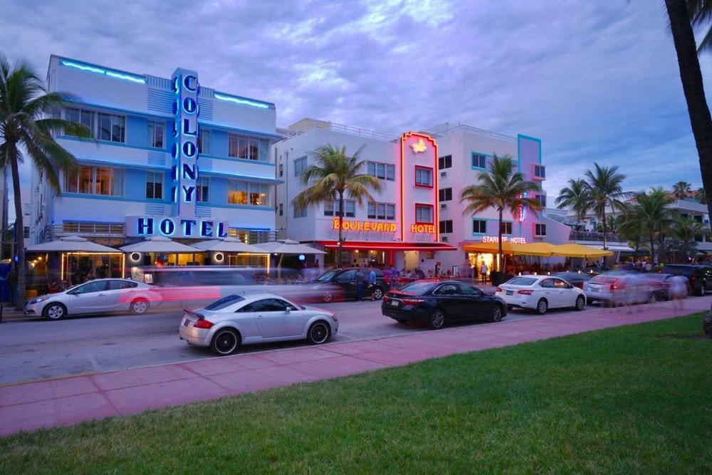 Parisian Hotel, Miami Beach